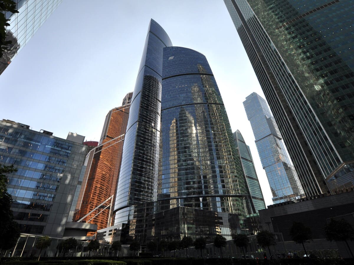 Офисы от 950 до 1100 кв.м. в аренду и продажу в Москве и Московской области